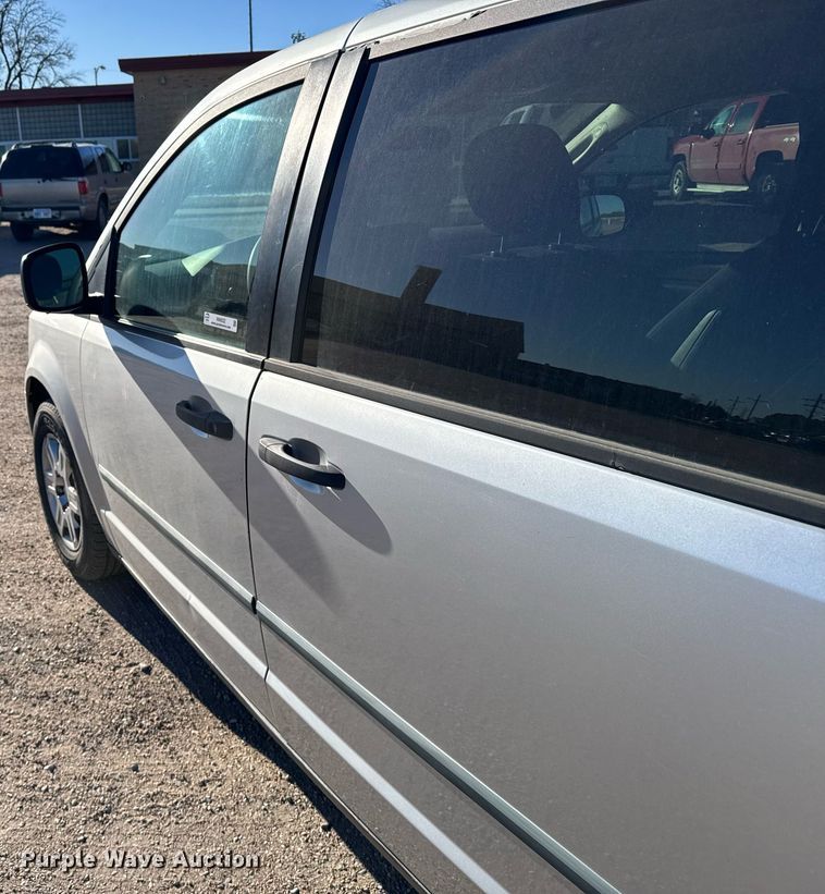 image for item NN9522 2008 Dodge Grand Caravan SE van