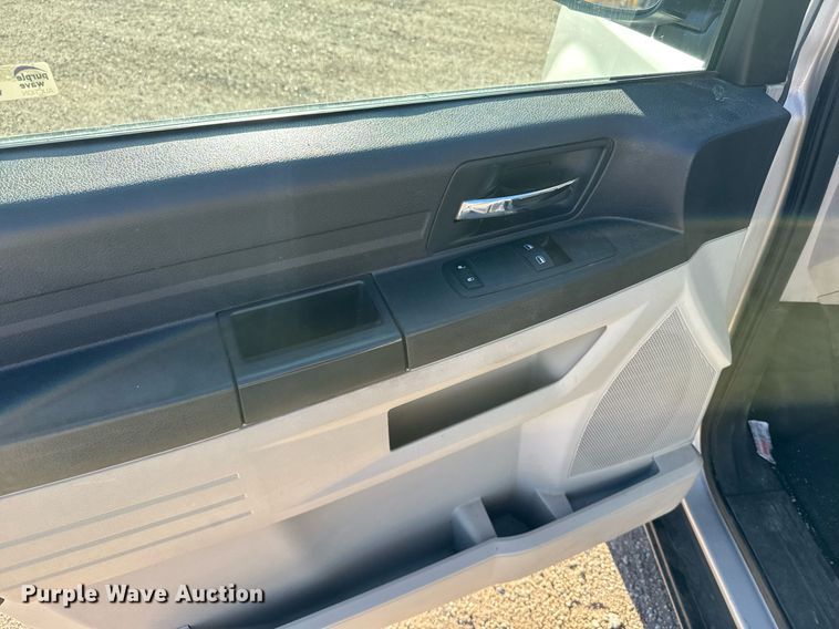 image for item NN9522 2008 Dodge Grand Caravan SE van