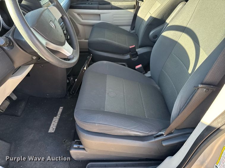 image for item NN9522 2008 Dodge Grand Caravan SE van