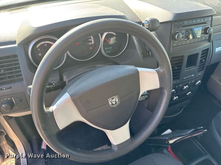image for item NN9522 2008 Dodge Grand Caravan SE van