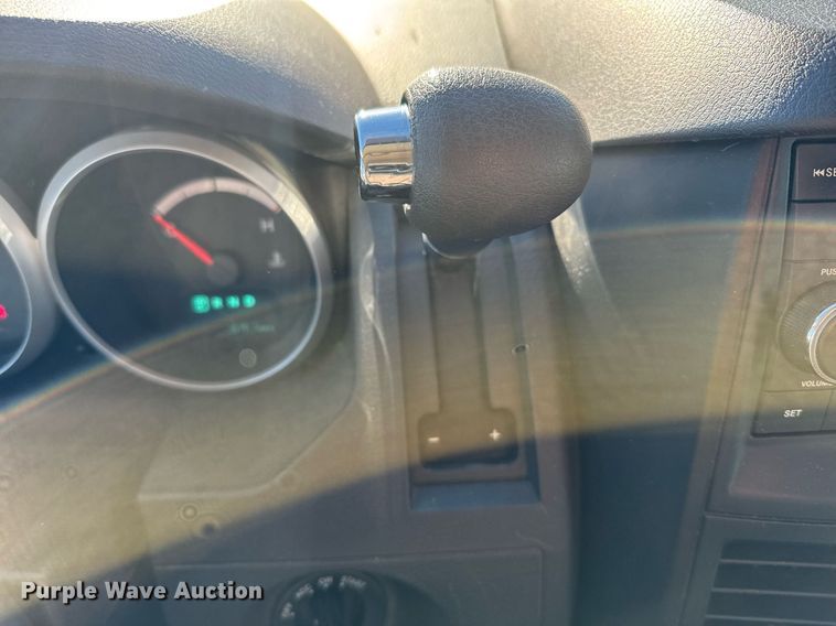 image for item NN9522 2008 Dodge Grand Caravan SE van