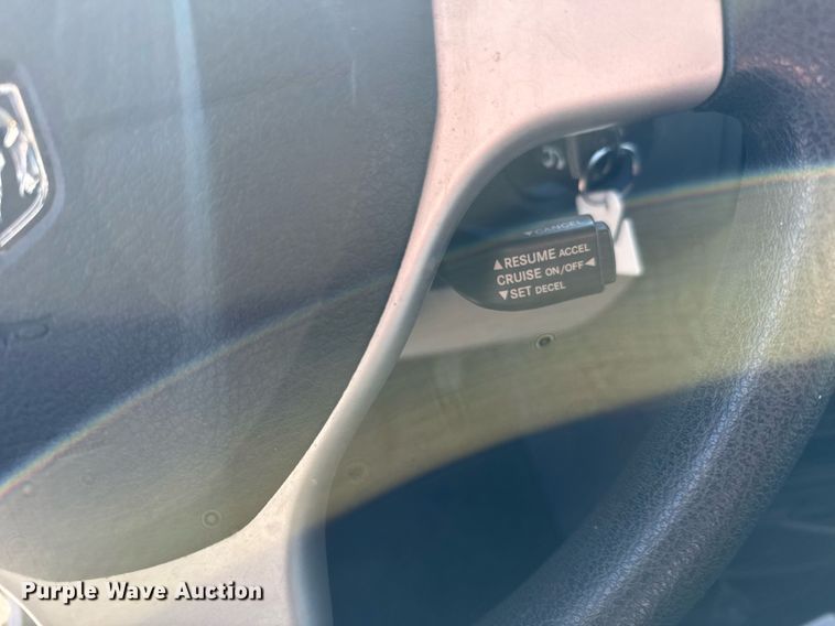 image for item NN9522 2008 Dodge Grand Caravan SE van