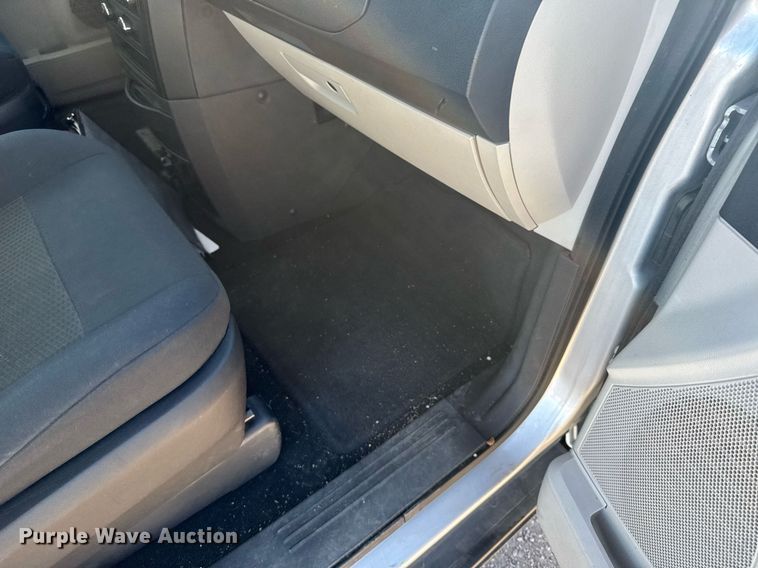 image for item NN9522 2008 Dodge Grand Caravan SE van