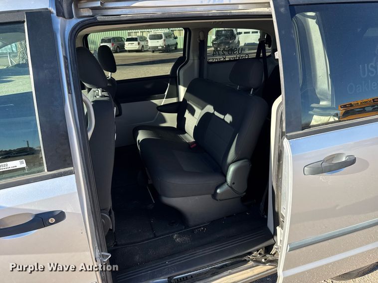 image for item NN9522 2008 Dodge Grand Caravan SE van