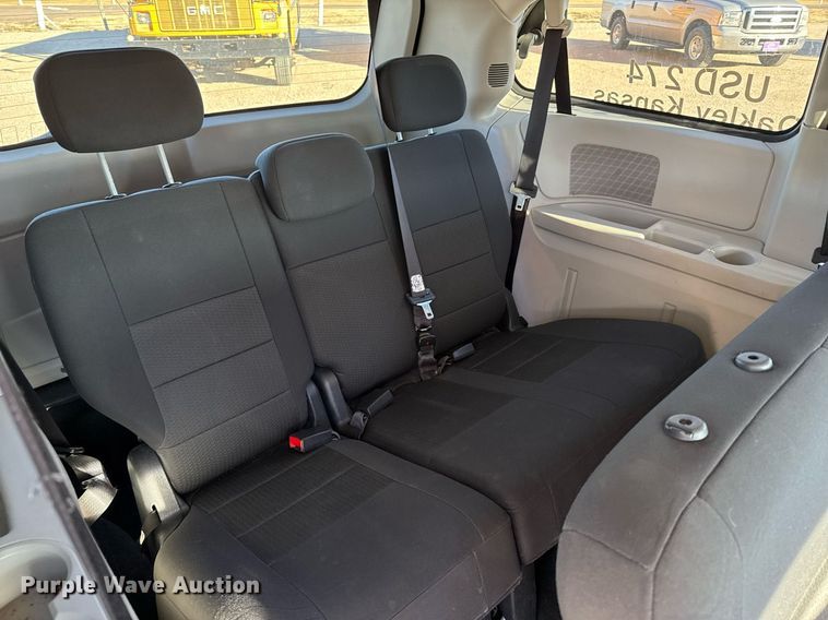 image for item NN9522 2008 Dodge Grand Caravan SE van