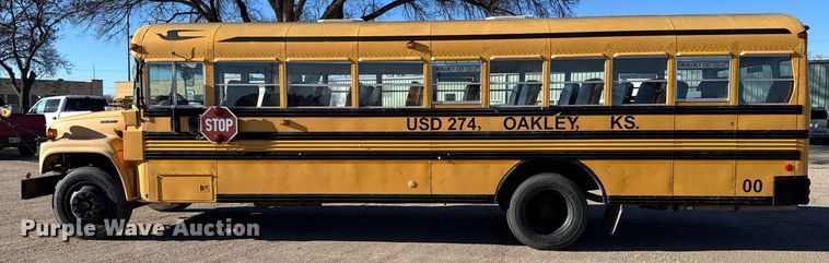 image for item NN9523 2000 GMC school bus