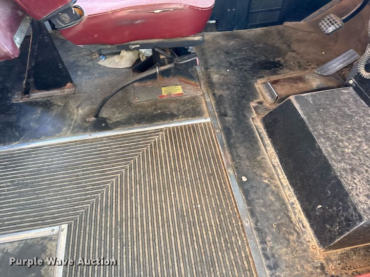 image for item NN9523 2000 GMC school bus