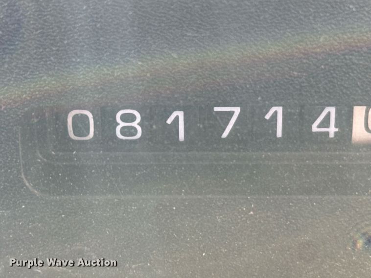 image for item NN9523 2000 GMC school bus