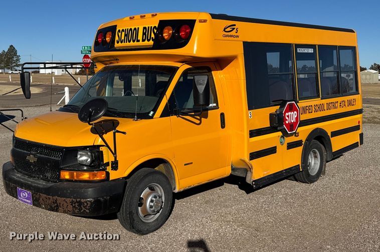 image for item NN9524 2007 Chevrolet Express G3500 school bus