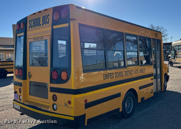 image for item NN9524 2007 Chevrolet Express G3500 school bus