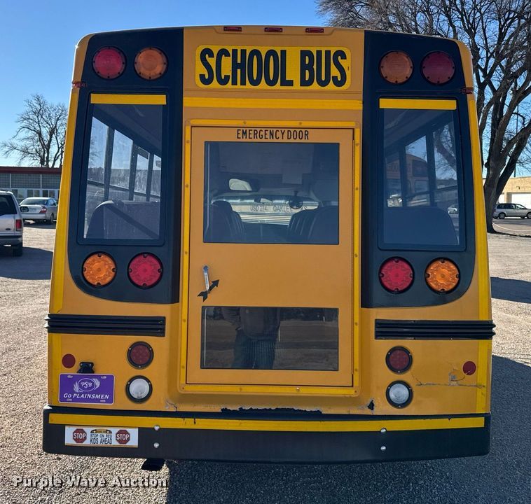 image for item NN9524 2007 Chevrolet Express G3500 school bus