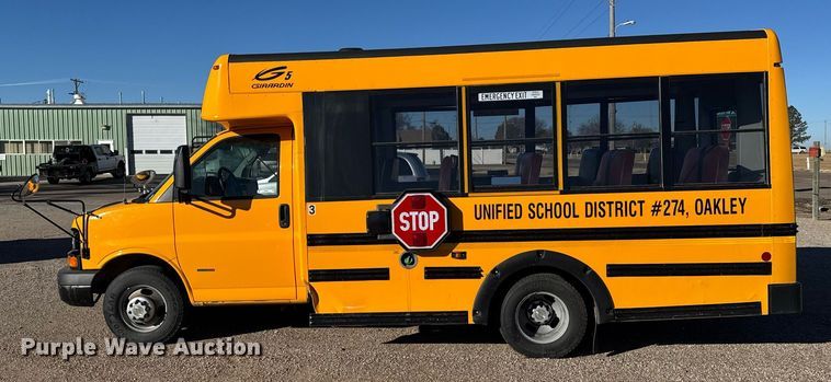 image for item NN9524 2007 Chevrolet Express G3500 school bus