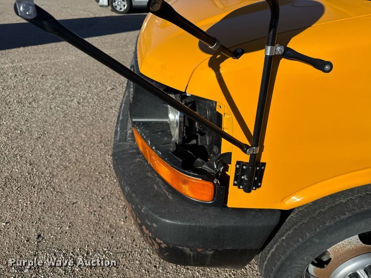 image for item NN9524 2007 Chevrolet Express G3500 school bus