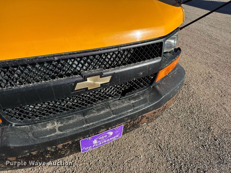image for item NN9524 2007 Chevrolet Express G3500 school bus
