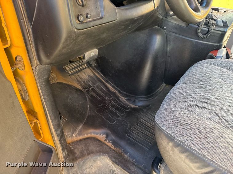 image for item NN9524 2007 Chevrolet Express G3500 school bus