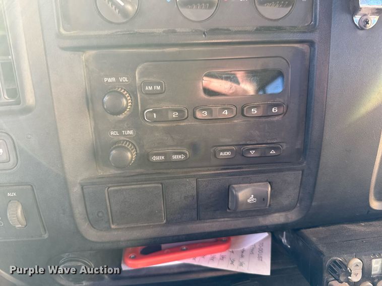 image for item NN9524 2007 Chevrolet Express G3500 school bus