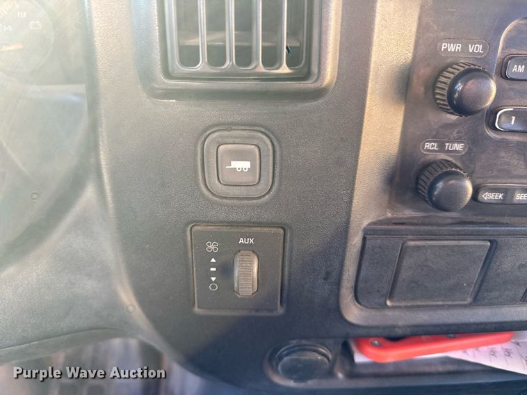 image for item NN9524 2007 Chevrolet Express G3500 school bus