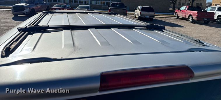 image for item NN9525 2005 Ford Excursion SUV