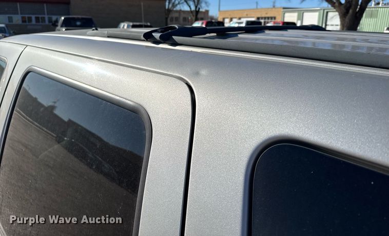 image for item NN9525 2005 Ford Excursion SUV