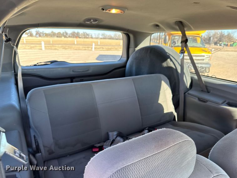 image for item NN9525 2005 Ford Excursion SUV