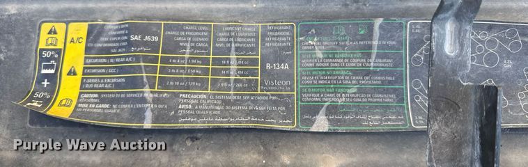 image for item NN9525 2005 Ford Excursion SUV