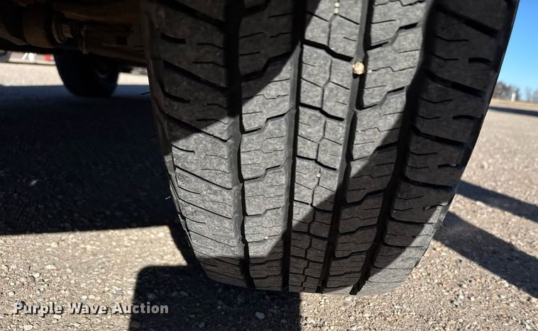 image for item NN9525 2005 Ford Excursion SUV