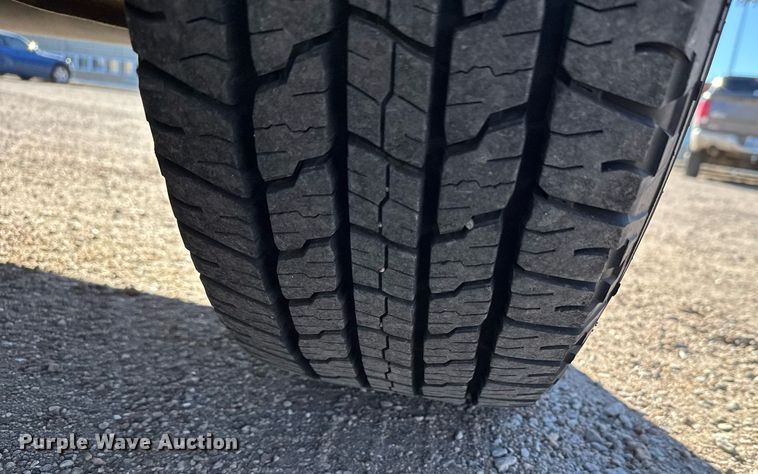 image for item NN9525 2005 Ford Excursion SUV