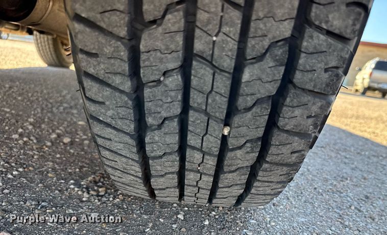 image for item NN9525 2005 Ford Excursion SUV