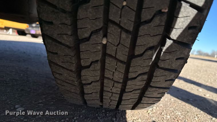 image for item NN9525 2005 Ford Excursion SUV