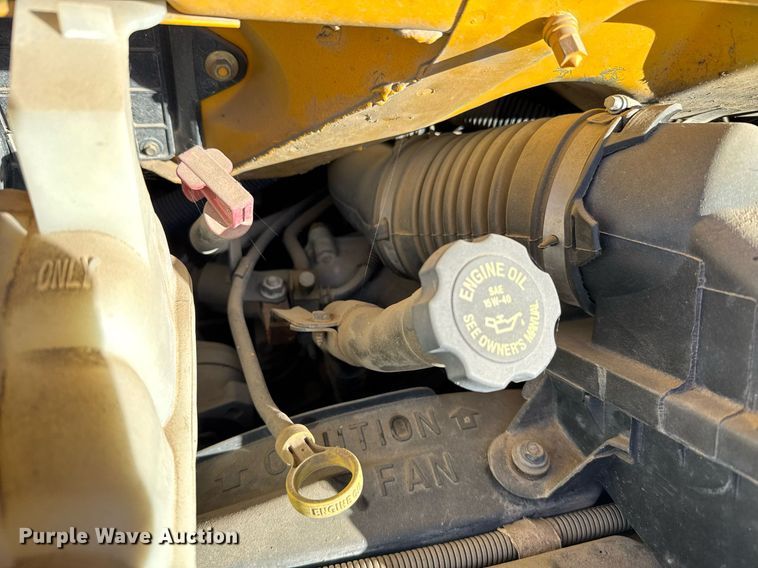 image for item NN9526 2002 Chevrolet Express G3500 school bus