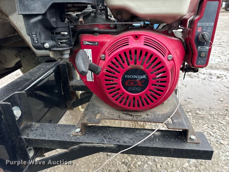 image for item DH9249 2002 Freightliner FL70 tank truck