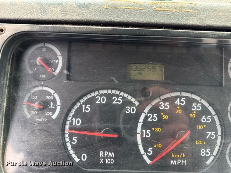 image for item DH9249 2002 Freightliner FL70 tank truck