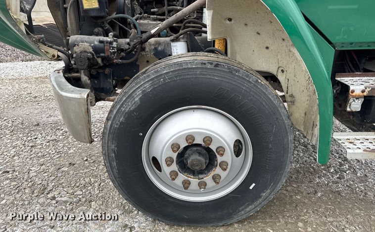 image for item DH9249 2002 Freightliner FL70 tank truck