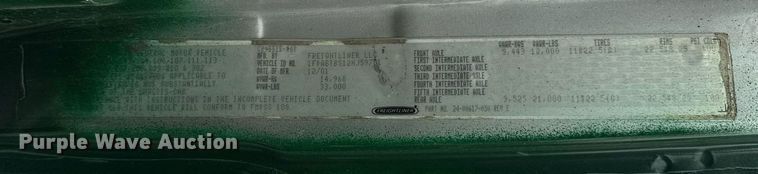 image for item DH9249 2002 Freightliner FL70 tank truck