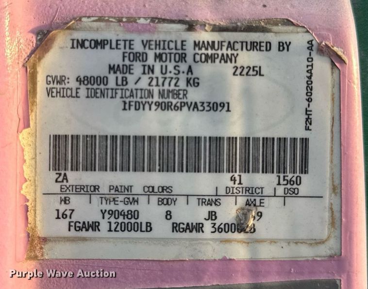 image for item DH9516 1993 Ford L9000 tank truck 