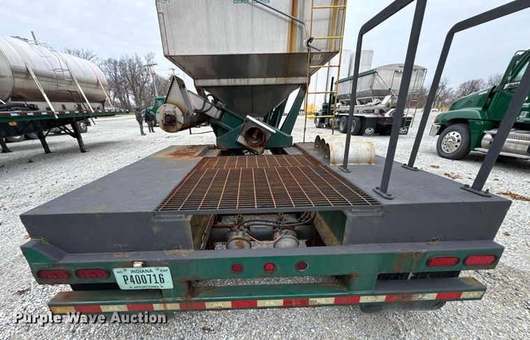 image for item DH9567 2013 Behnke Enterprises  Doyle tender fertilizer tender trailer