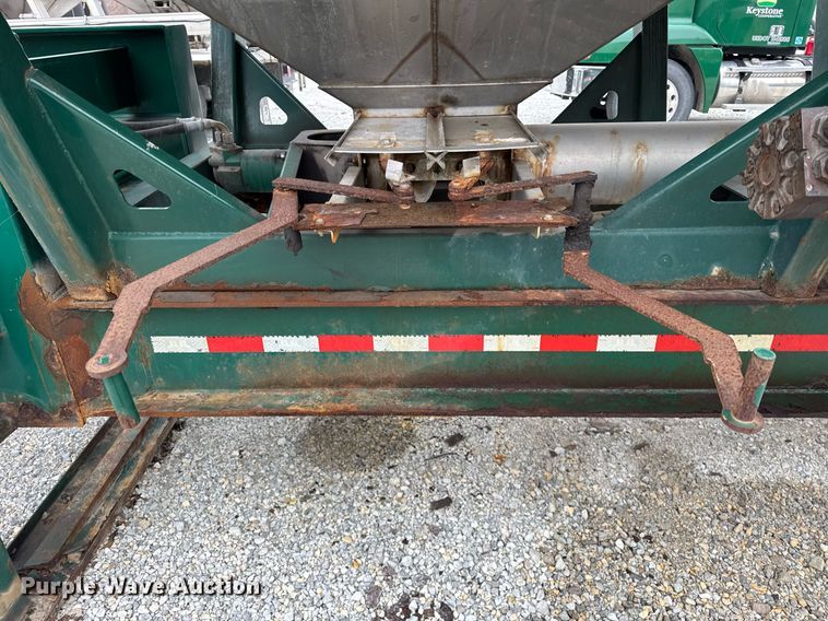 image for item DH9567 2013 Behnke Enterprises  Doyle tender fertilizer tender trailer