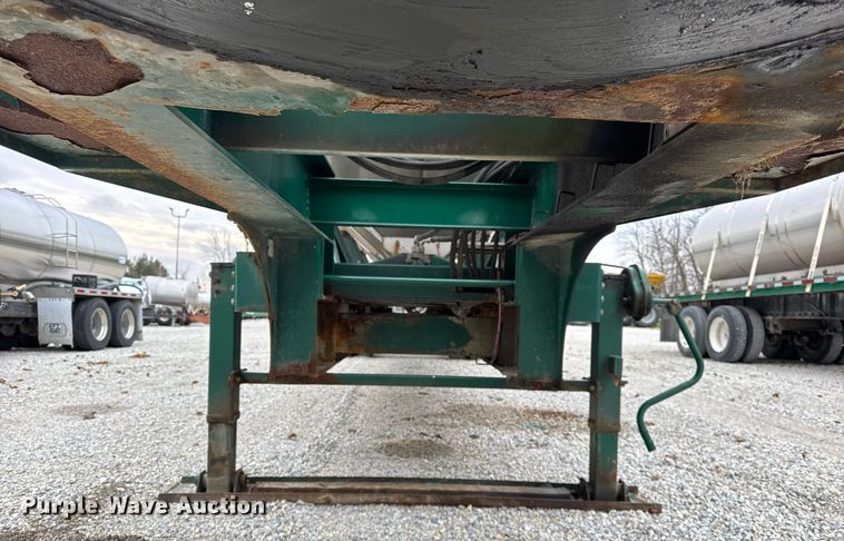 image for item DH9567 2013 Behnke Enterprises  Doyle tender fertilizer tender trailer