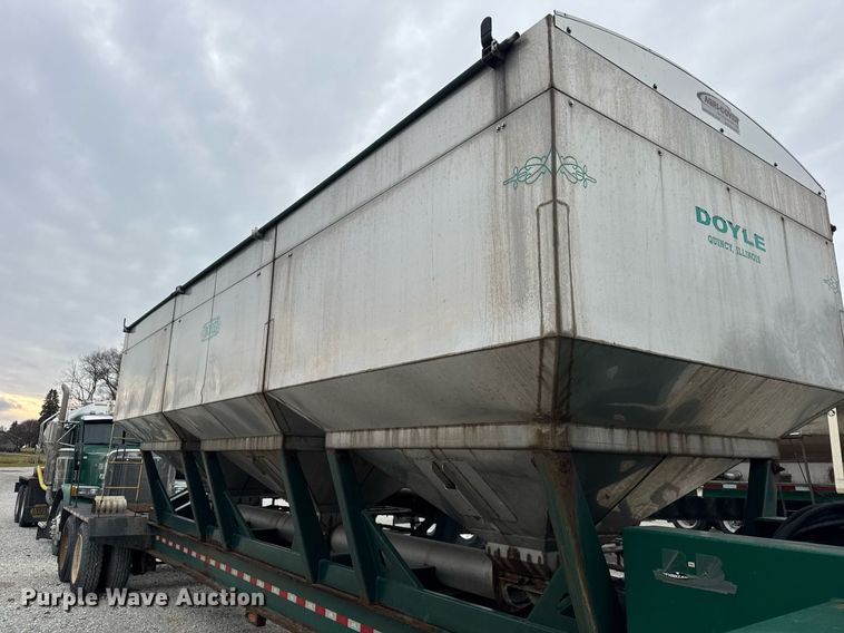 image for item DH9567 2013 Behnke Enterprises  Doyle tender fertilizer tender trailer