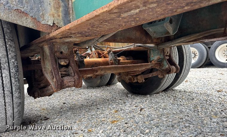 image for item DH9567 2013 Behnke Enterprises  Doyle tender fertilizer tender trailer