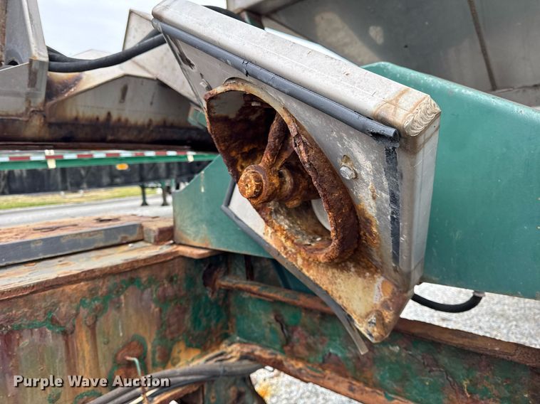 image for item DH9567 2013 Behnke Enterprises  Doyle tender fertilizer tender trailer