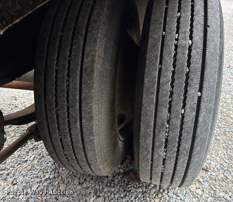 image for item DH9567 2013 Behnke Enterprises  Doyle tender fertilizer tender trailer