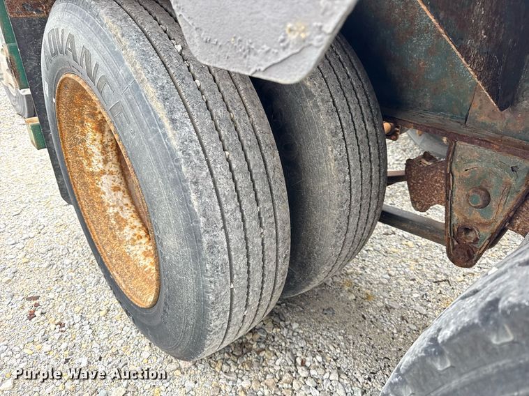 image for item DH9567 2013 Behnke Enterprises  Doyle tender fertilizer tender trailer