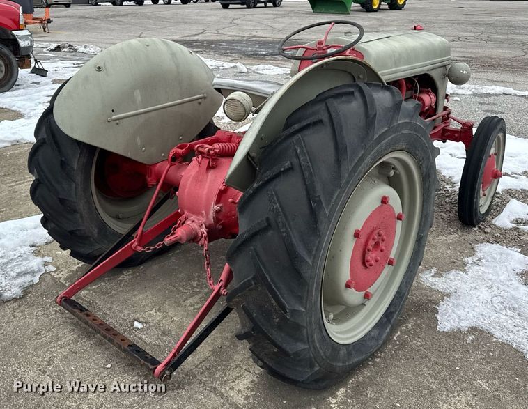 image for item DH9768 Ford 9N tractor