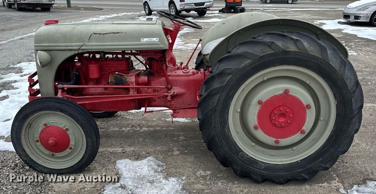 image for item DH9768 Ford 9N tractor