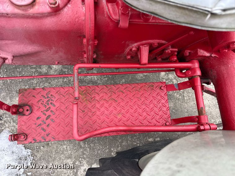 image for item DH9768 Ford 9N tractor