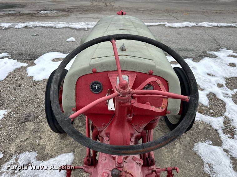 image for item DH9768 Ford 9N tractor