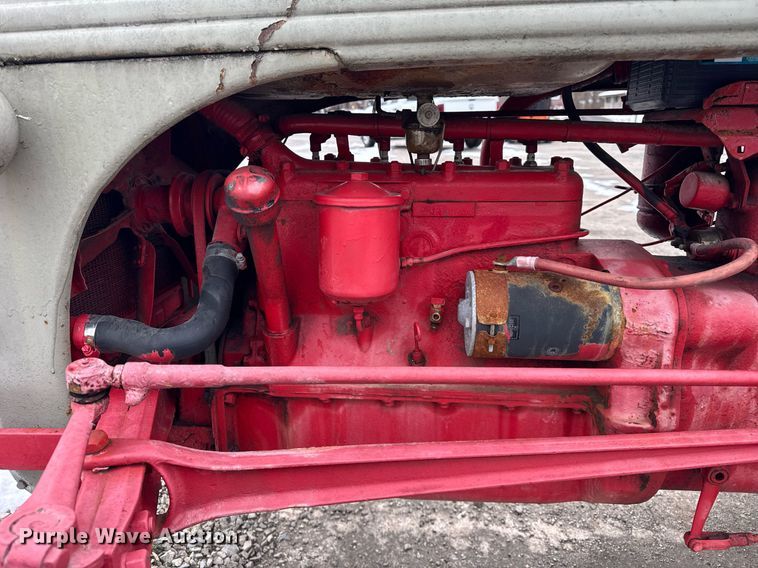 image for item DH9768 Ford 9N tractor