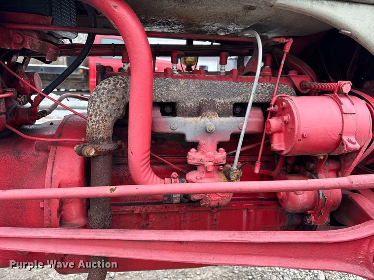 image for item DH9768 Ford 9N tractor