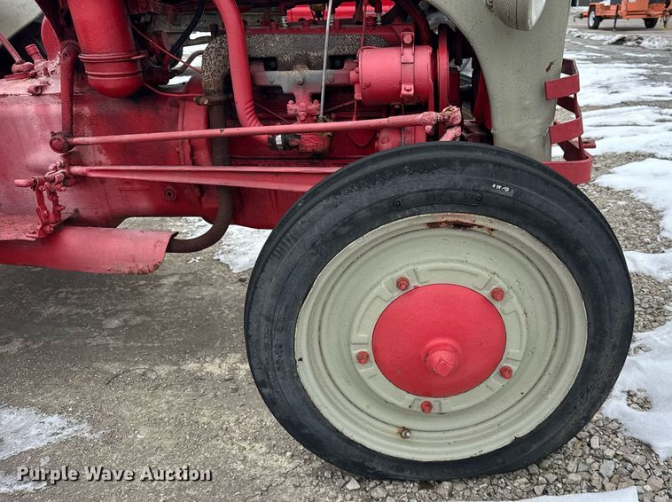 image for item DH9768 Ford 9N tractor